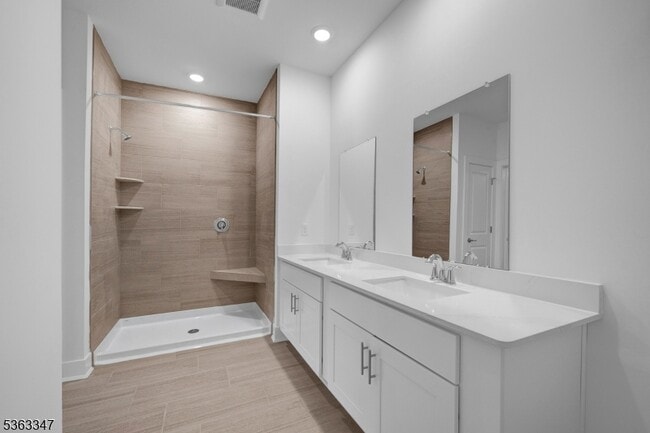 Building Photo - 5103 Mary Ashby Way