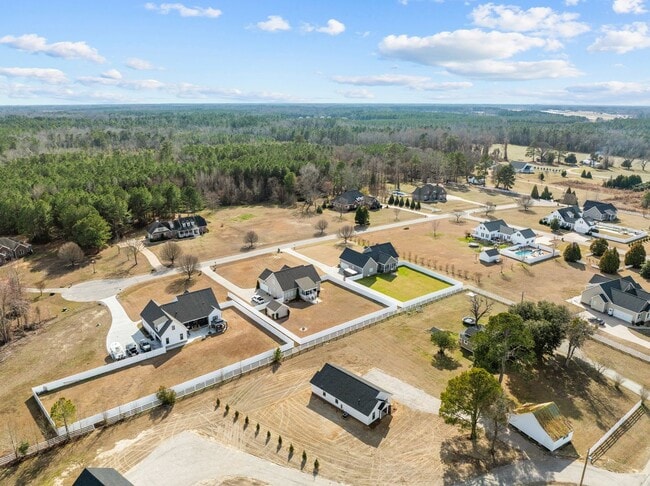 Building Photo - New Construction!