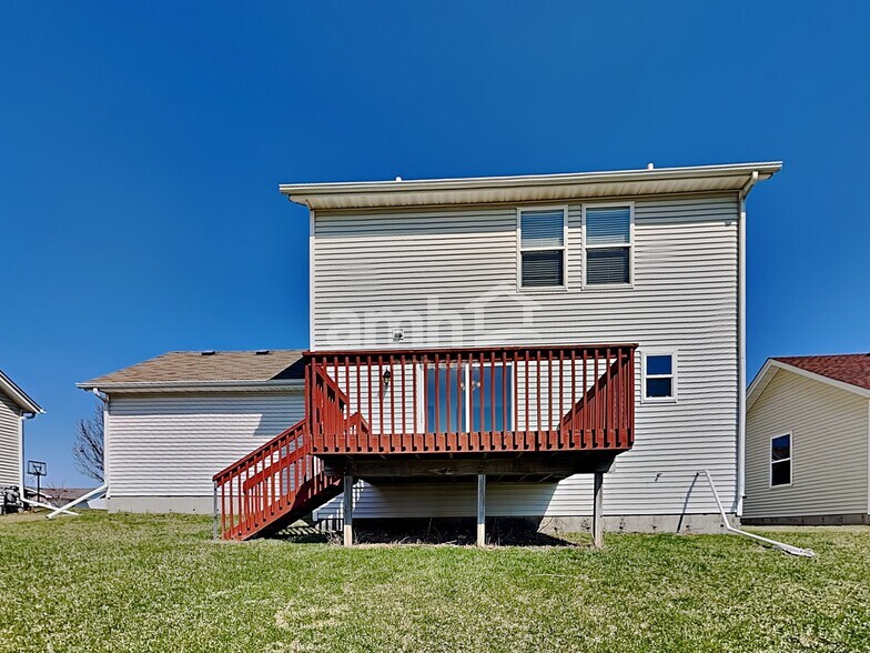 Building Photo - 3085 Warwickshire Dr