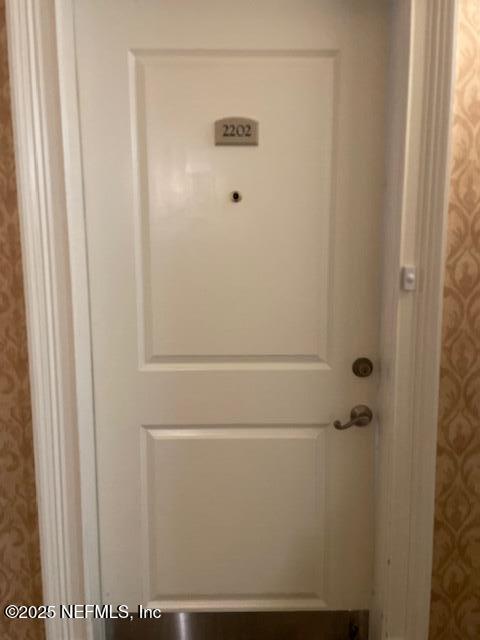 Building Photo - 400 E Bay St