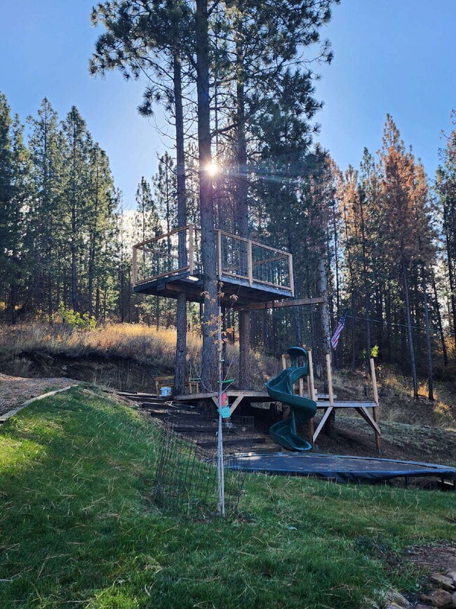 Building Photo - 3BR, 2BTH in Post Falls Above The Fog