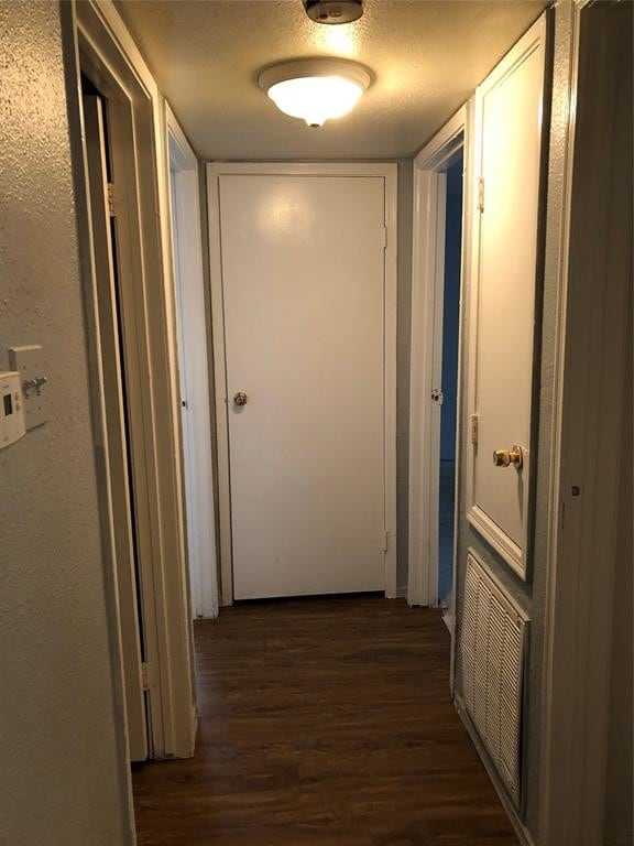 Building Photo - 12500 Sandpiper Dr