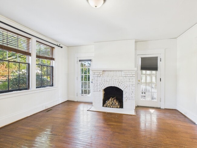 Building Photo - 4222 Chamberlayne Ave