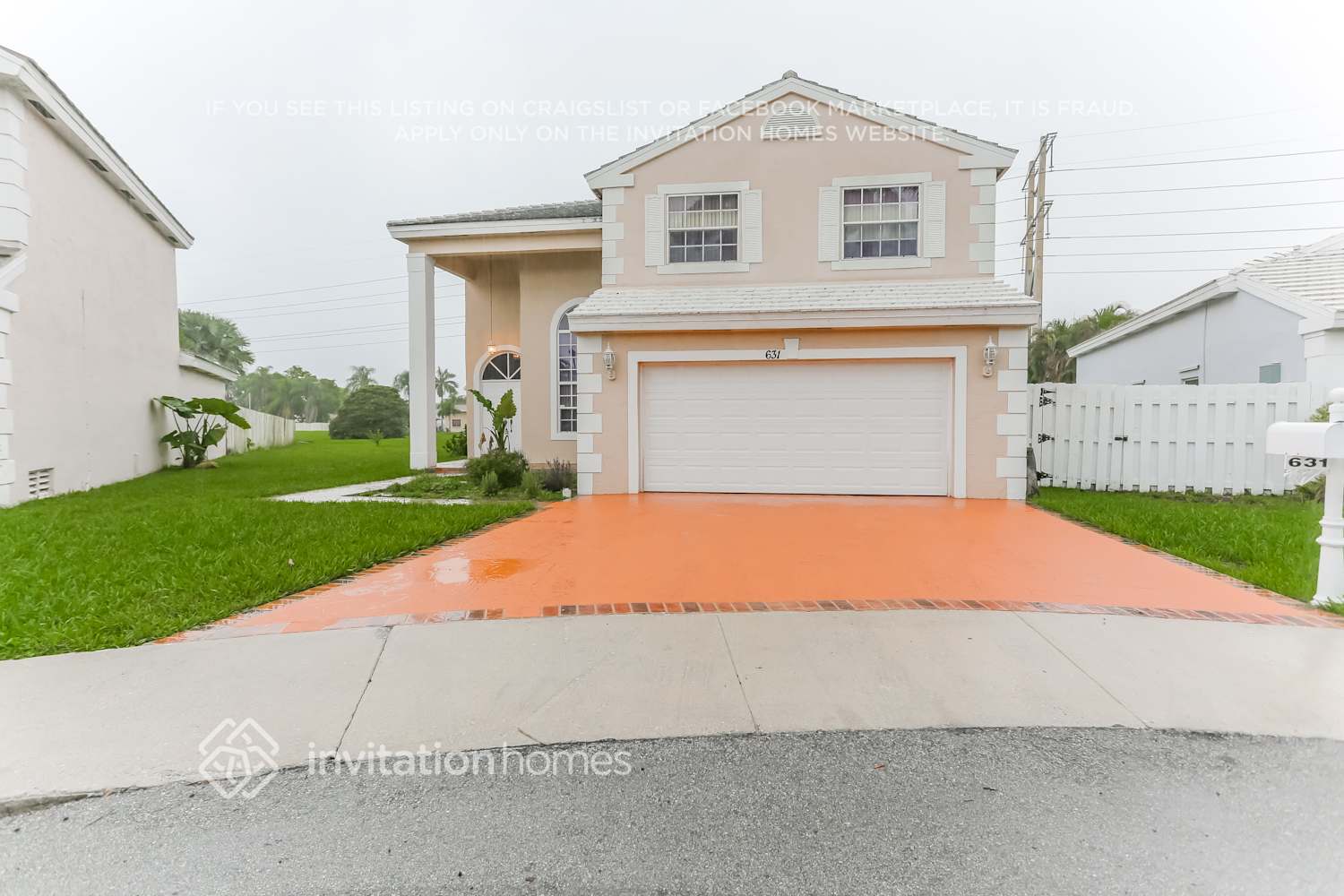 Building Photo - 631 Royal Palm Way