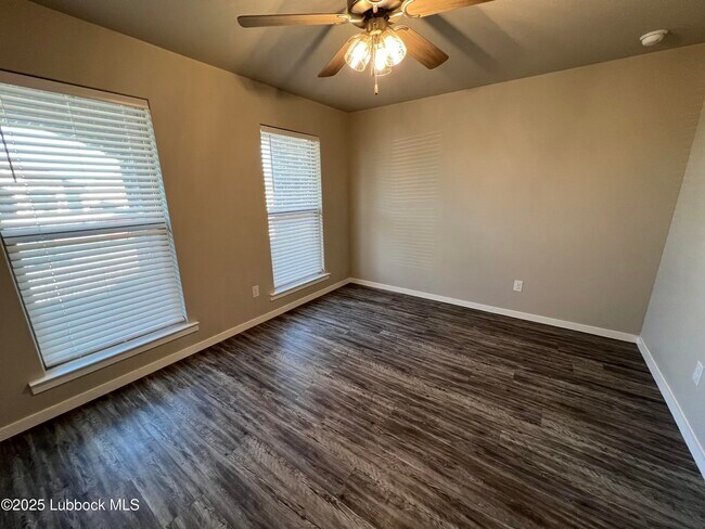 Building Photo - 2137 Kirksey Ave