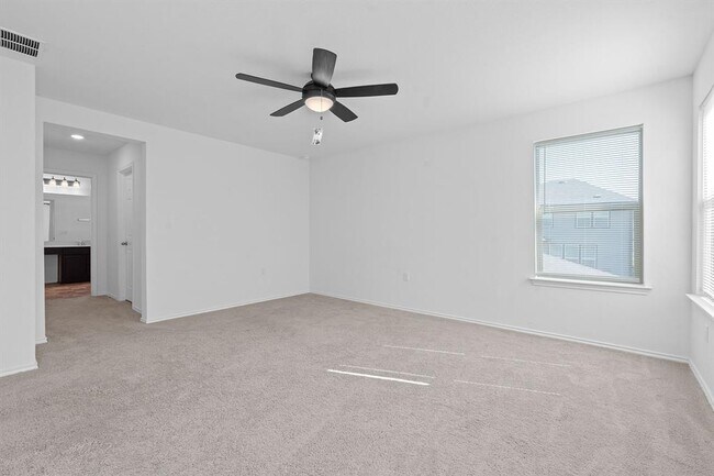 Building Photo - 4720 Pell Rd