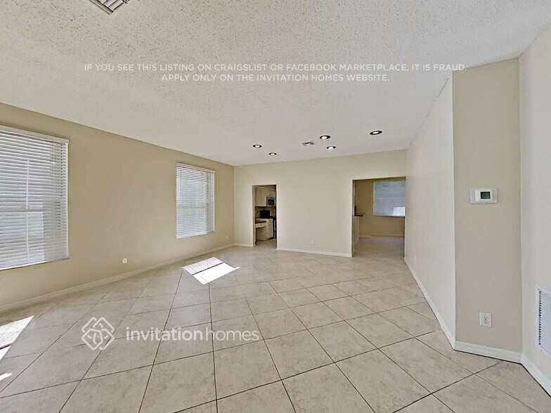 Building Photo - 5730 NW 62nd St