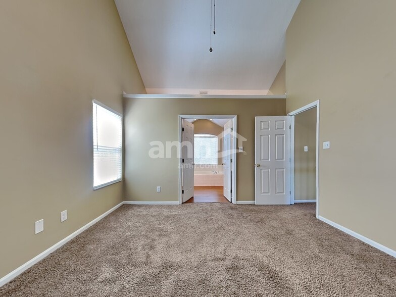 Building Photo - 3629 Berrywood Dr