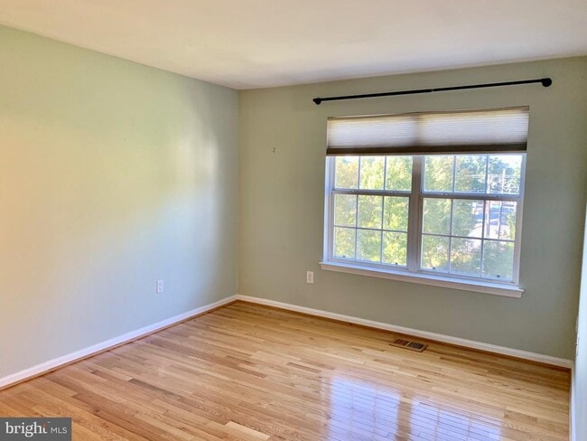 Building Photo - 6149 Stonehenge Pl