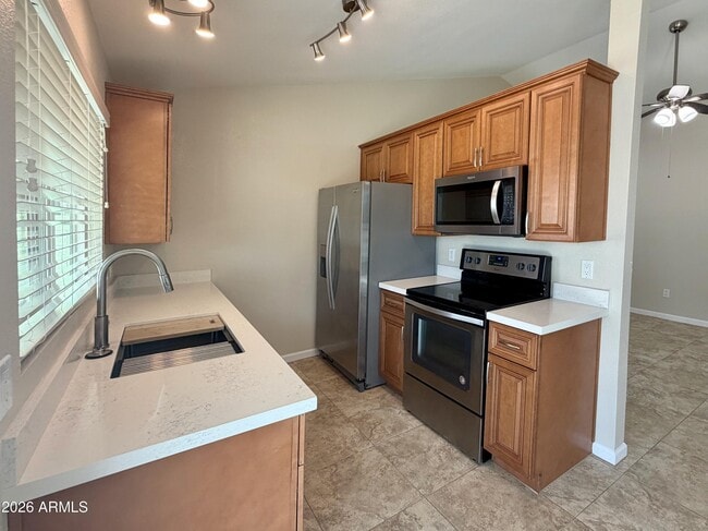 Building Photo - 20242 N 30th Dr