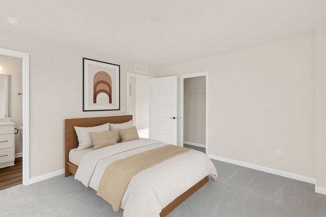 Building Photo - 668 Branson Dr