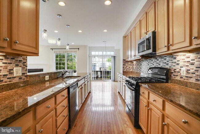 Building Photo - 141 Herndon Mill Cir