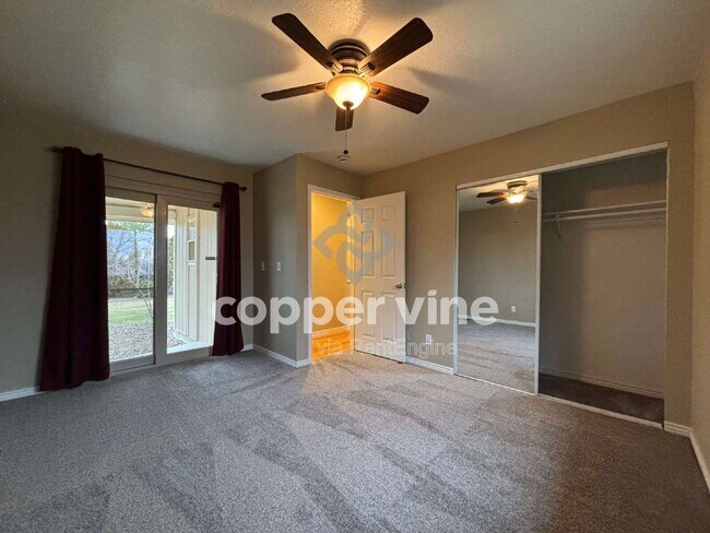 Building Photo - 13145 Hazel Ct