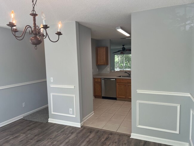 Building Photo - Fully Renovated 2 Bedroom/ 2.5 Bathroom Townhome - The Farm at Buckwalter