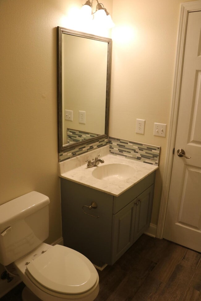 Building Photo - 8082 Sleepy Bay Blvd