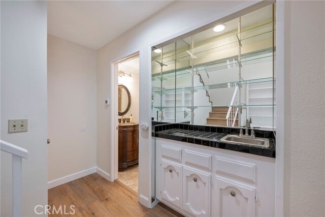 Building Photo - 838 Glenwood Cir