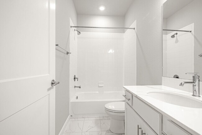 Building Photo - Brand New Luxury Townhome with Unparalleled Pikes Peak & Front Range Views