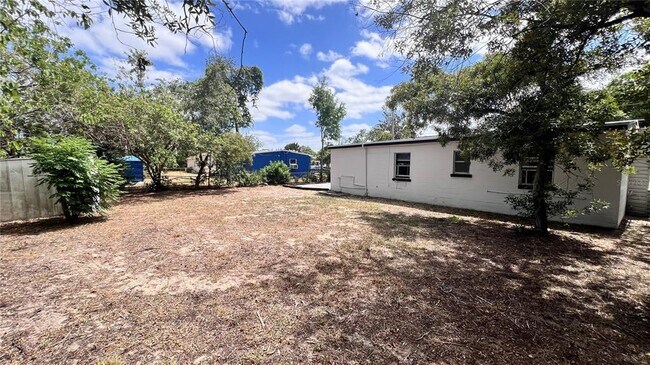Building Photo - 1316 Donna Ave