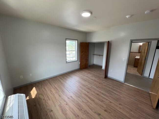 Building Photo - 193 Terrill Rd