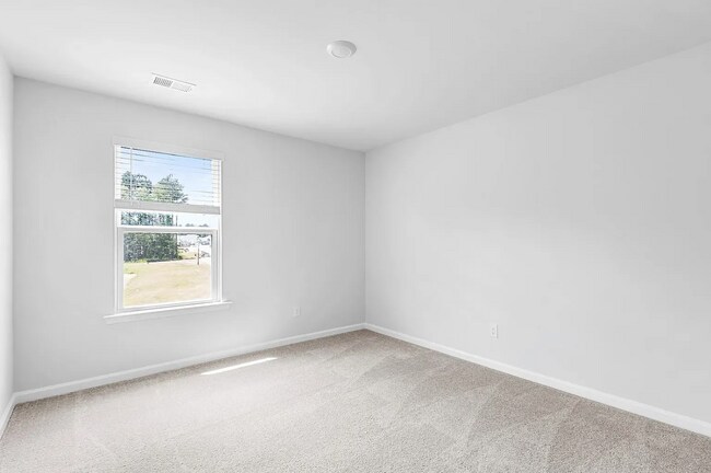 Building Photo - 201 N Lgt Wy