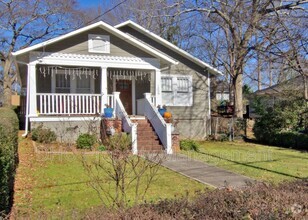 Building Photo - 1208 Arkwright Pl SE