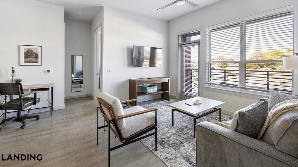 Building Photo - 1345 E 15th St