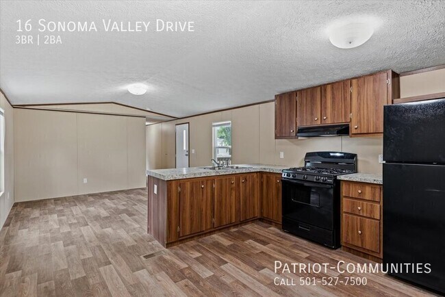 Building Photo - 16 Sonoma Dr