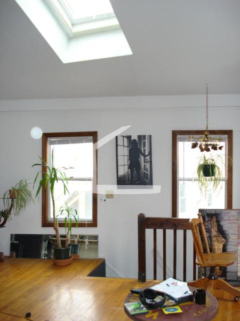 Building Photo - 6 Shepherd Ave