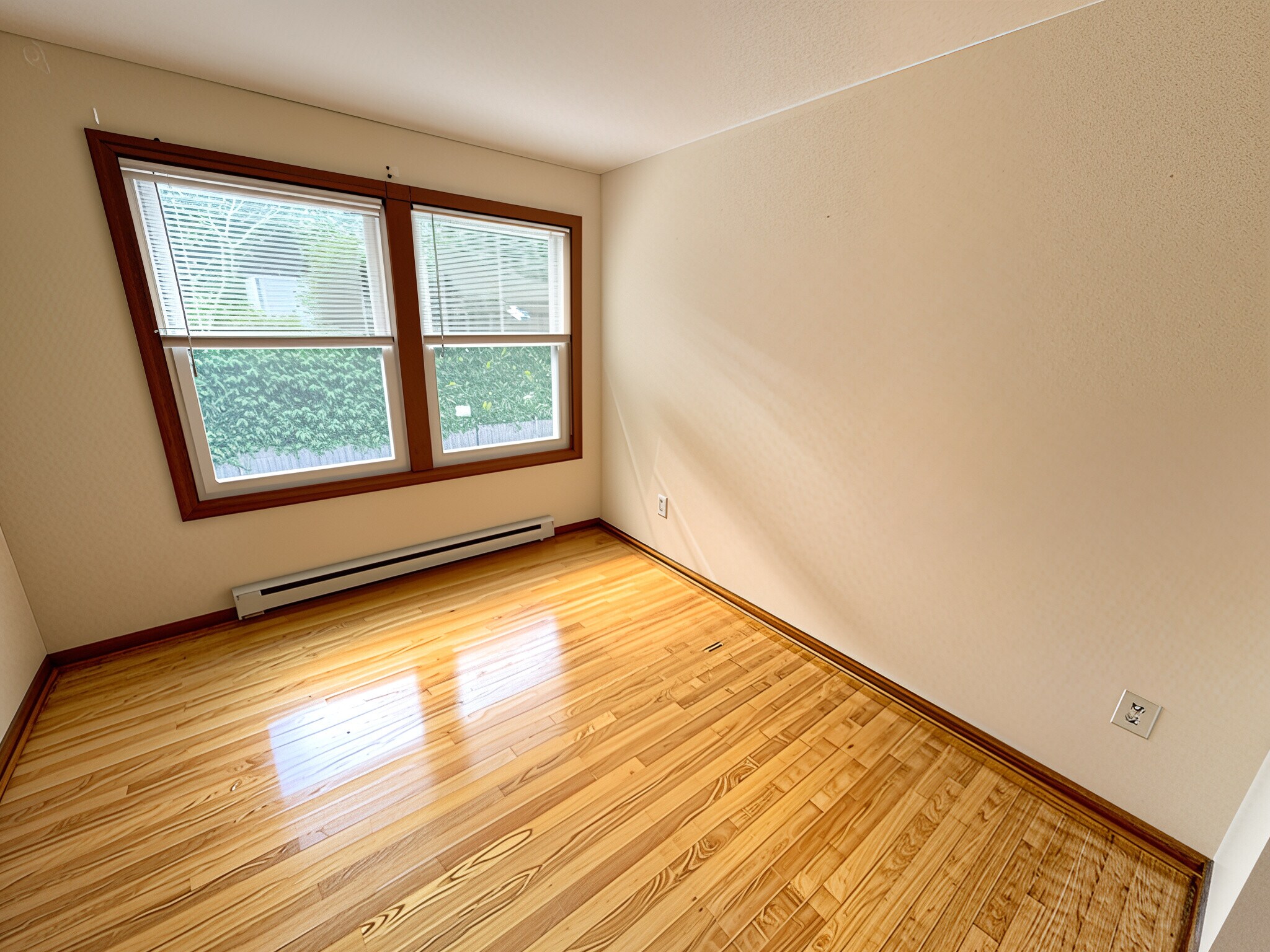 Building Photo - 10 Waverly Pl