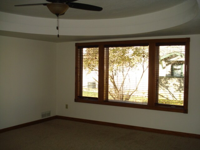 Building Photo - 1410 Winnebago St