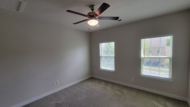 Building Photo - 8817 Granby Hill Rd