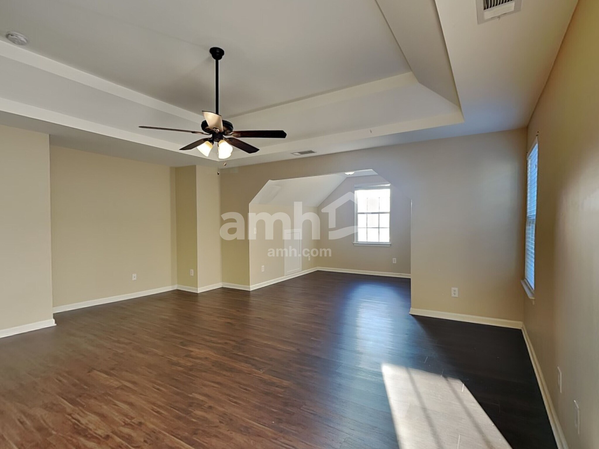 Building Photo - 2934 Gayle Manor Ln