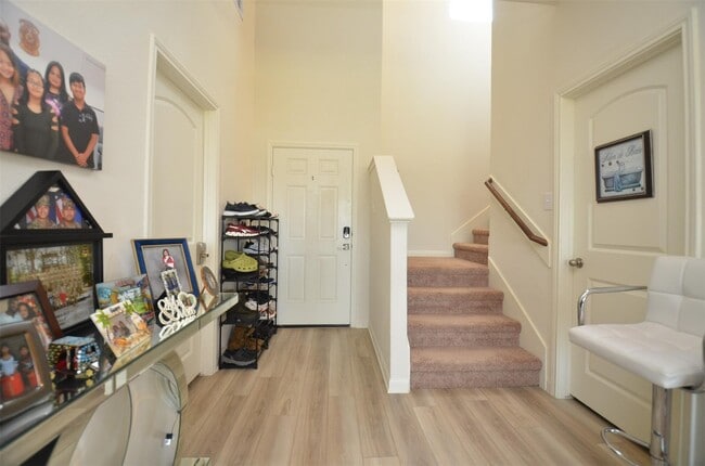 Building Photo - 2164 Mule Ridge Dr