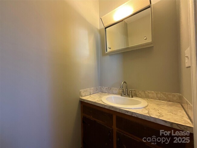 Building Photo - 215 Liberty St