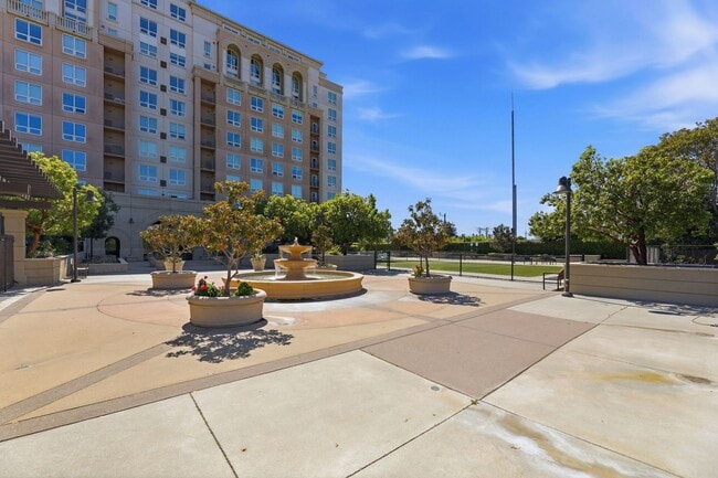 Building Photo - 1375 Lick Ave