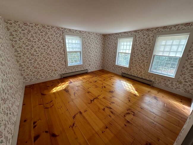 Building Photo - 618 Shearer Hill Rd