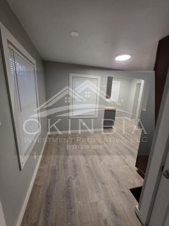 Building Photo - 323 Verona Rd