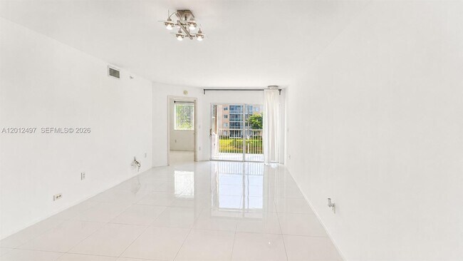 Building Photo - 9560 Weldon Cir