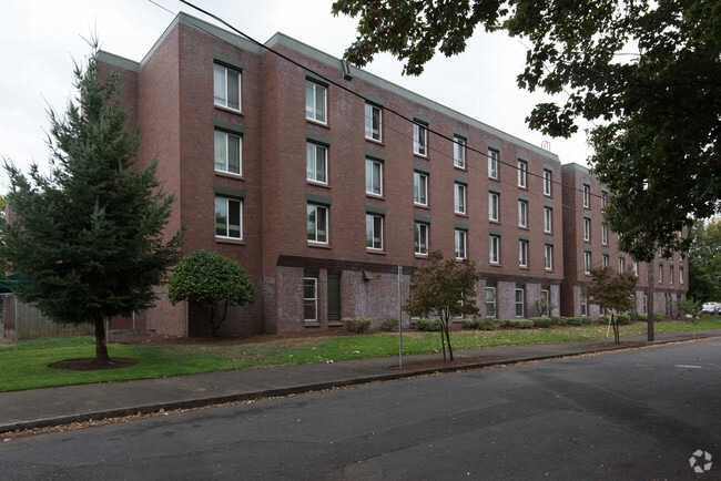 Building Photo - Cascadian Terrace