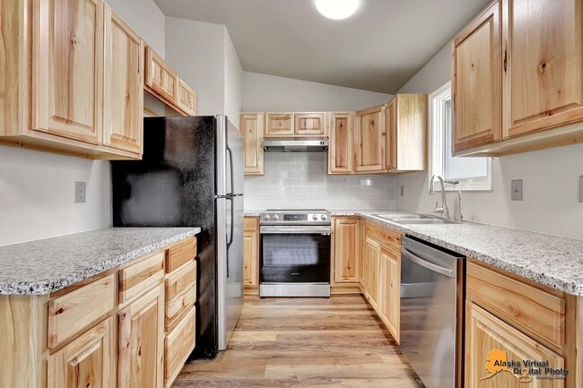 Building Photo - Charming 3 Bedroom Ranch Style Home in East Anchorage