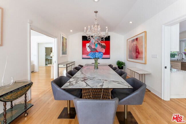 Building Photo - 797 Amalfi Dr