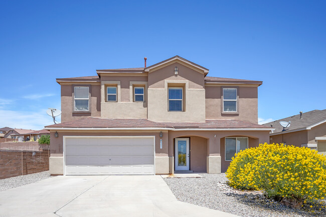 Building Photo - 6451 Shiprock Ct NE