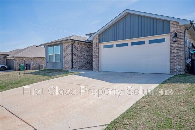 Building Photo - 10416 NW 24th Terrace
