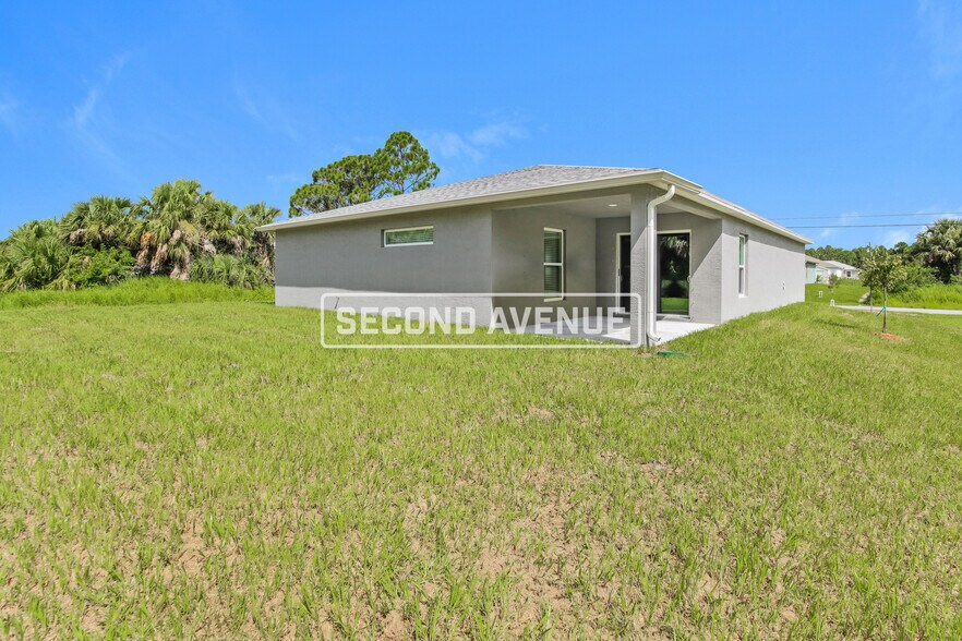 Building Photo - 286 Silverfrost St SE