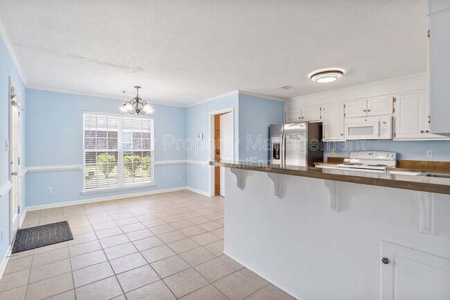 Building Photo - 4023 Rosedale Pl