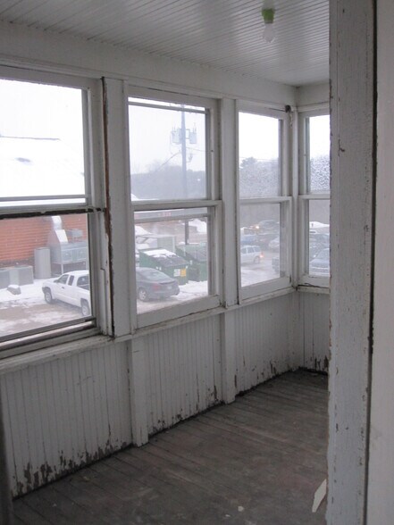 Building Photo - 118 Spring St