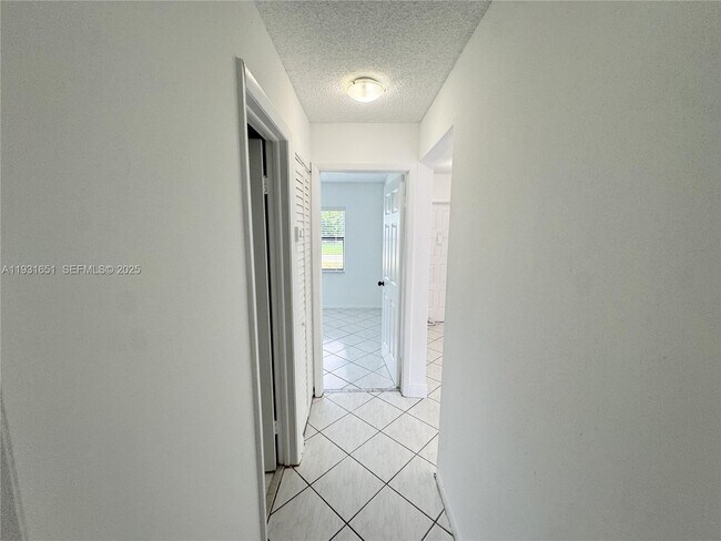 Building Photo - 13408 SW 116th Ct