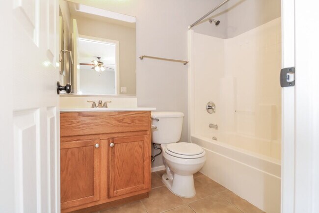 Building Photo - 12426 W Soledad St