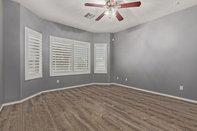 Building Photo - Modern Desert Retreat in Anthem at Merrill...