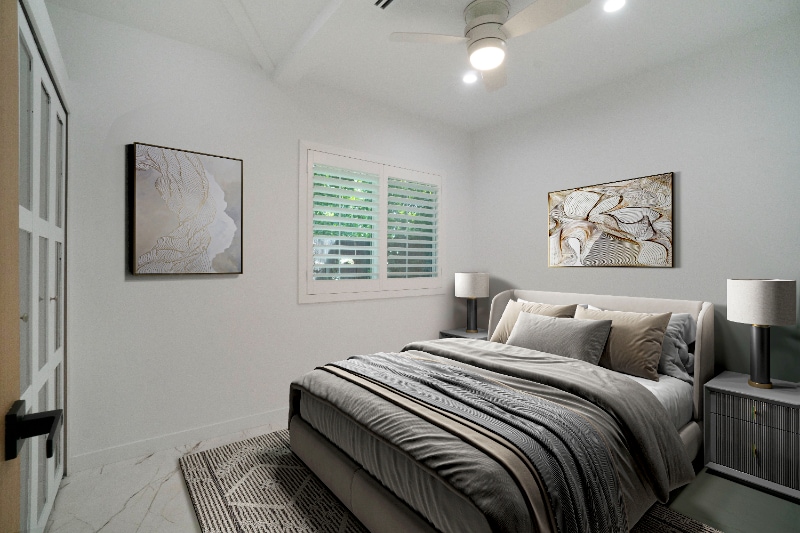 Building Photo - 4230 Van Nuys Blvd